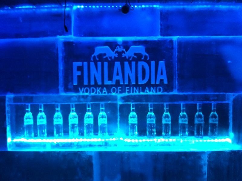 Finished ice bar with logo