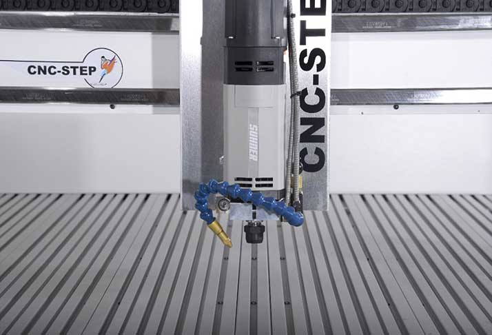 AceroDURO 1010 milling machine Z-axis