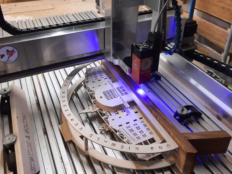 Light arch/candle bridge laser engraving