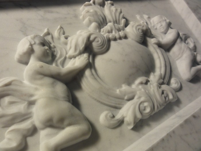 d fraesen marmor relief