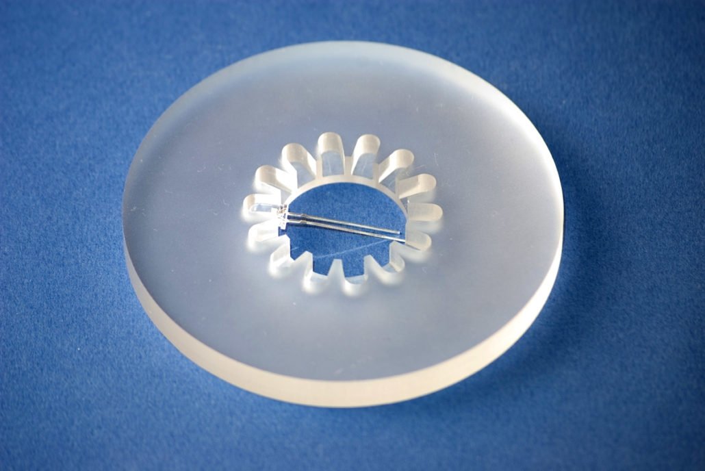 round part made of plexiglass