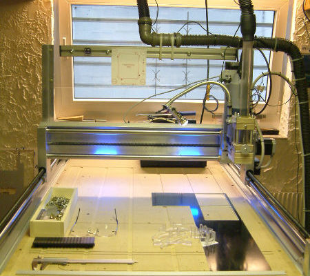DMillinginplexiglass